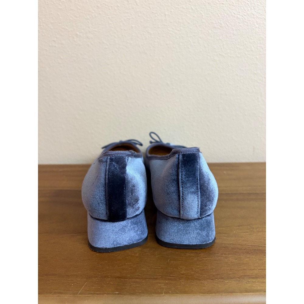 Kelly & Katie Blue Velvet Ballet Pumps 9M Square Toe Block Heel Bow Detail - Picture 3 of 7